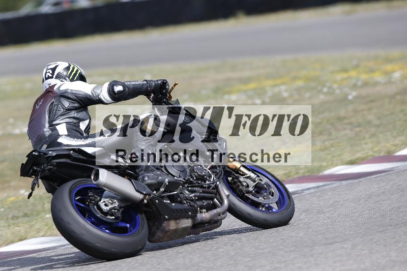 /37 09.08.2026  Pluess Motosport ADR/Freies Fahren/531